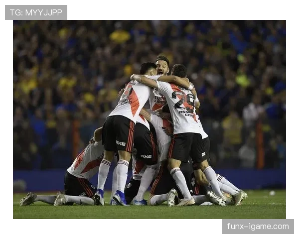 河床队表现稳健，顺利晋级解放者杯下一轮