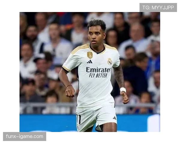 罗德里戈灵活切换左右路攻势,球队表现稳健再创佳绩 罗德里戈灵活切换左右路攻势,球队表现稳健再创佳绩